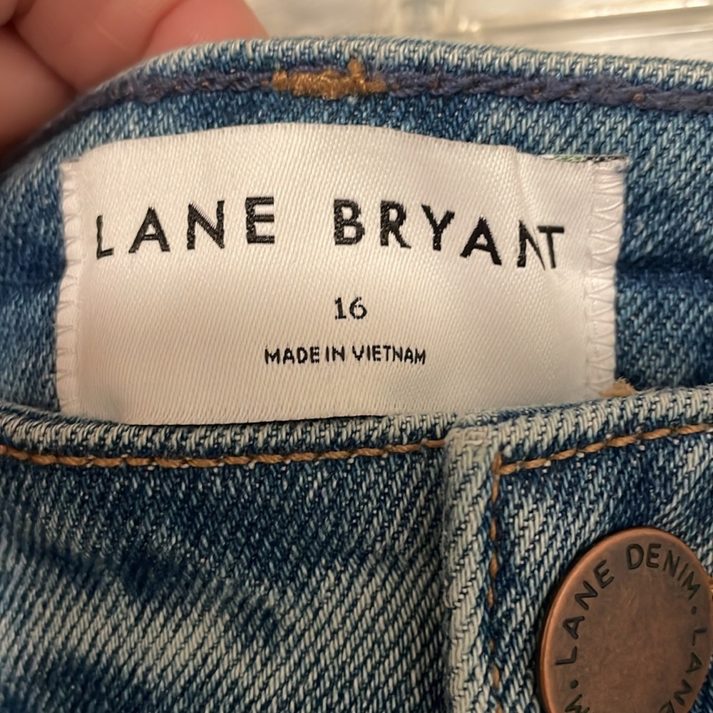 Lane Bryant Boyfriend Denim Women's Shorts - Size 16 - Picture 2 of 5